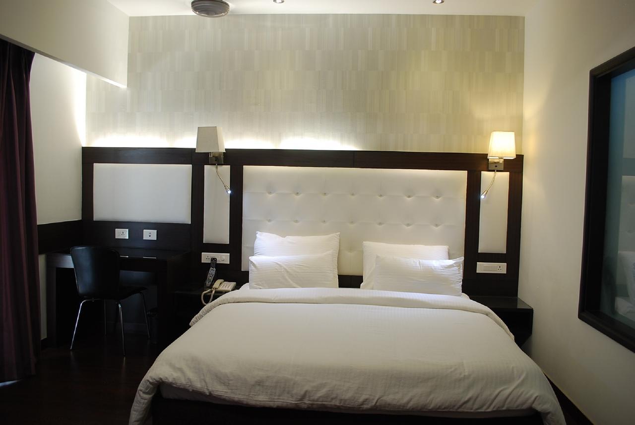 Oyster Hotel